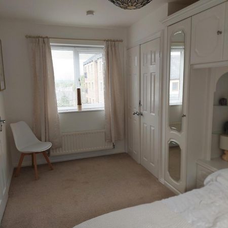 210 Greenlea Court Huddersfield Dış mekan fotoğraf